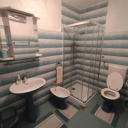 Violeta Apartman